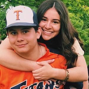 Meet your Posher, Sam